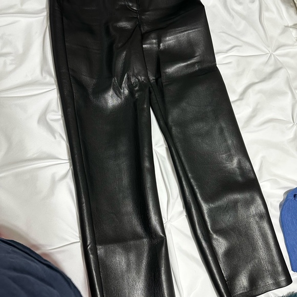 Aritzia Wilfred Melina Pants, Size 2, Black, Short Length - Picture 2 of 4